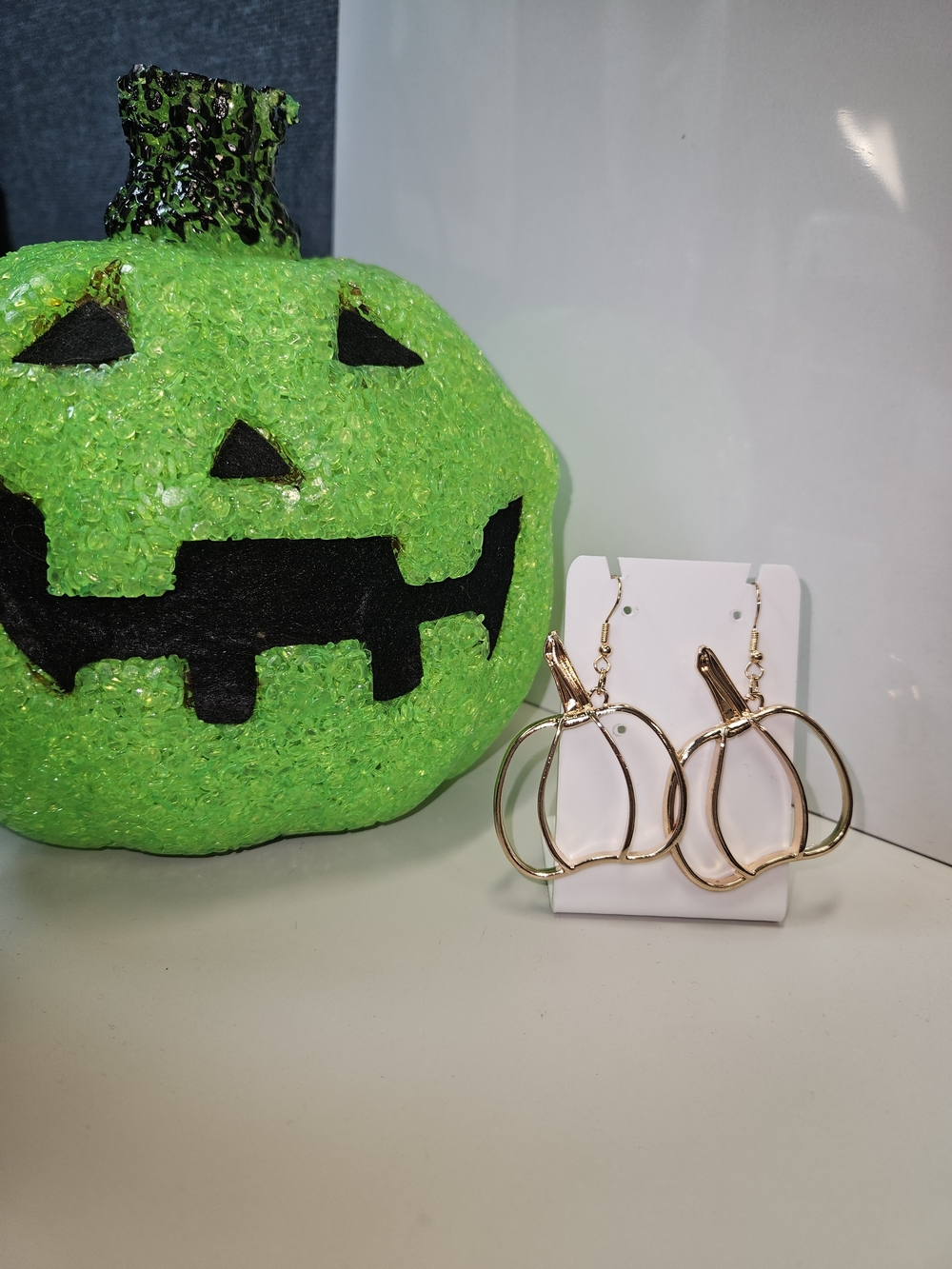 Pumpkin Hoop Earrings in Gold